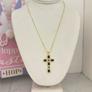 DENKAYS STATEMENT NECKLACE